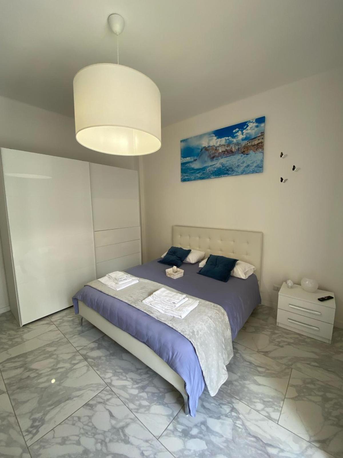 Ennio Rooms Bari Exteriör bild