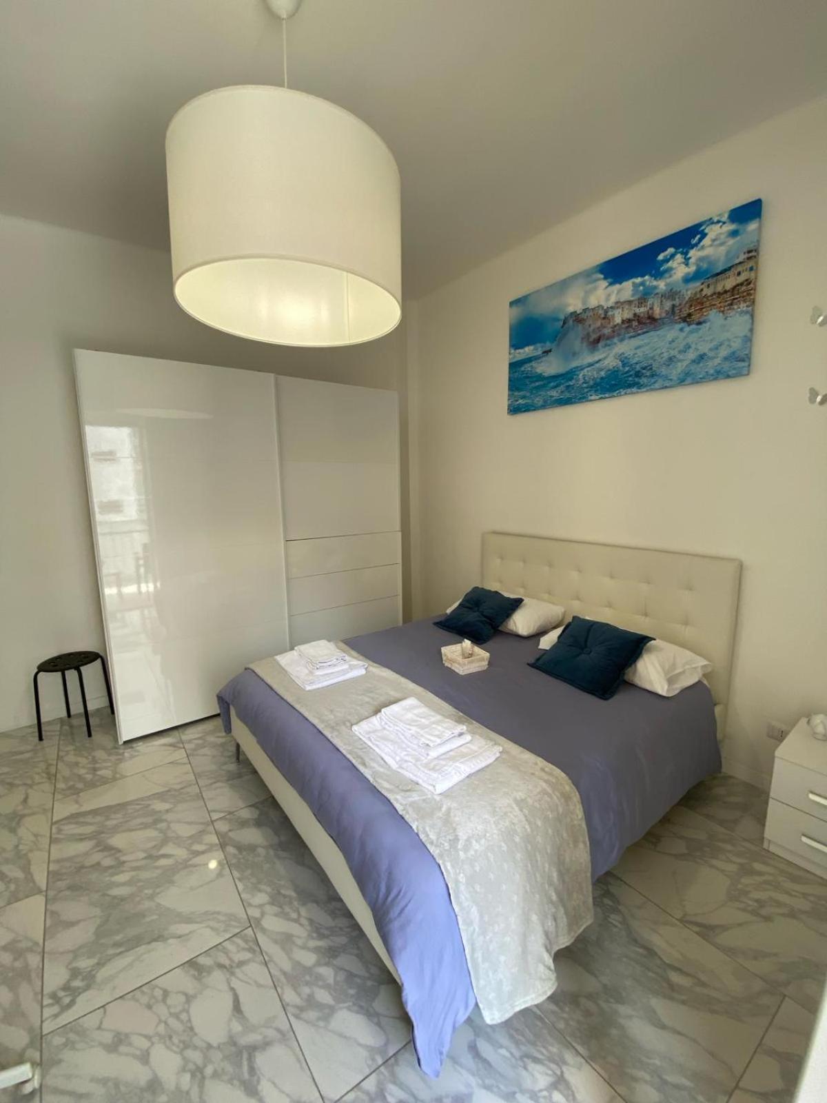 Ennio Rooms Bari Exteriör bild